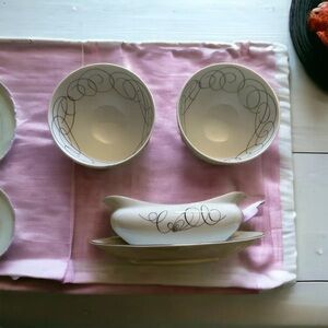 Vintage Meito Handpainted China Gravyboat, and 2 Bowls